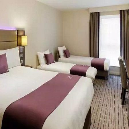 Premier Inn London רומפורד מראה חיצוני תמונה