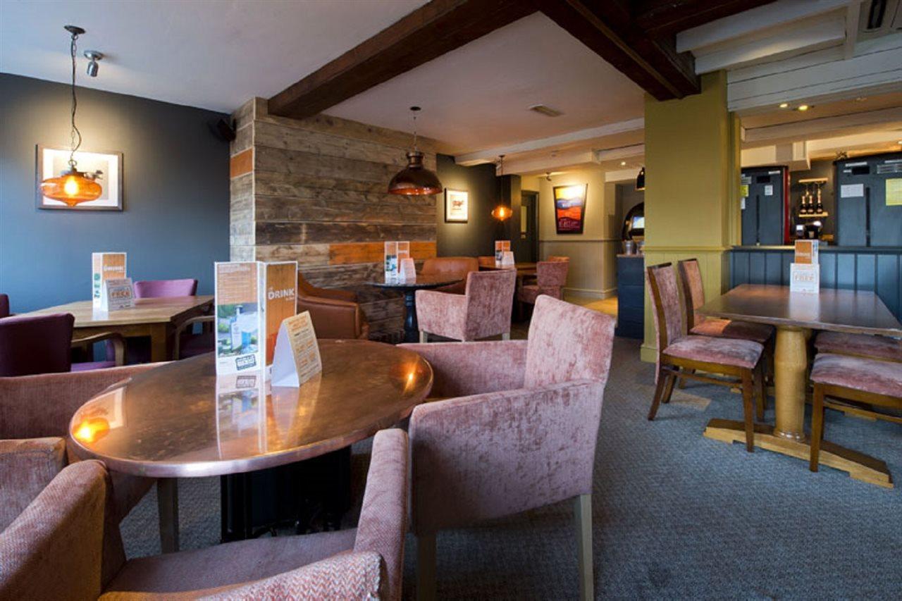 Premier Inn London רומפורד מראה חיצוני תמונה