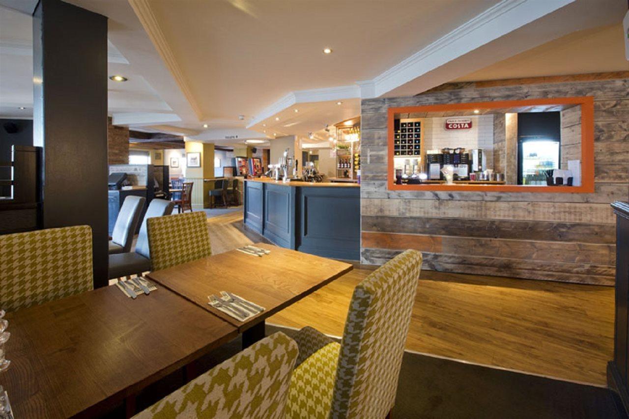 Premier Inn London רומפורד מראה חיצוני תמונה
