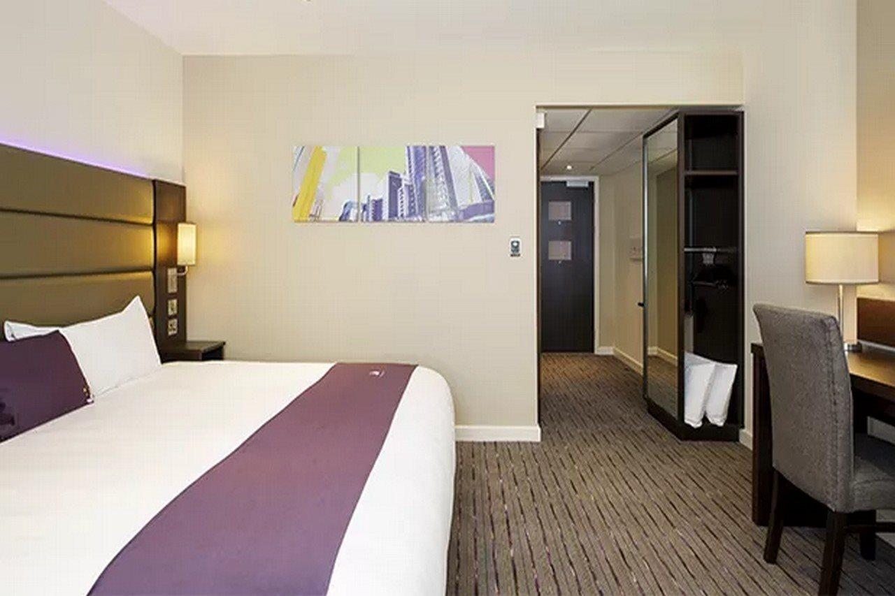 Premier Inn London רומפורד מראה חיצוני תמונה