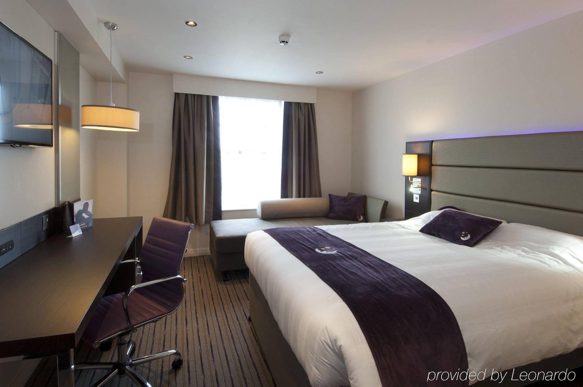 Premier Inn London רומפורד מראה חיצוני תמונה