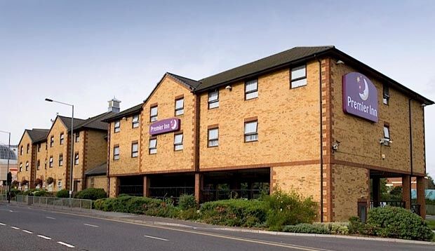 Premier Inn London רומפורד מראה חיצוני תמונה